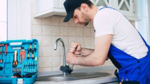 Read more about the article Normal Wear and Tear vs. Damage: A Simple Guide for Fort Collins, CO Landlords